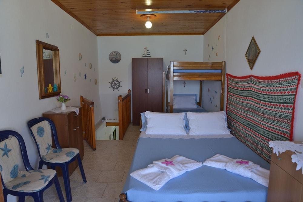 Erginas Boat House Apartamento Plaka  Exterior foto