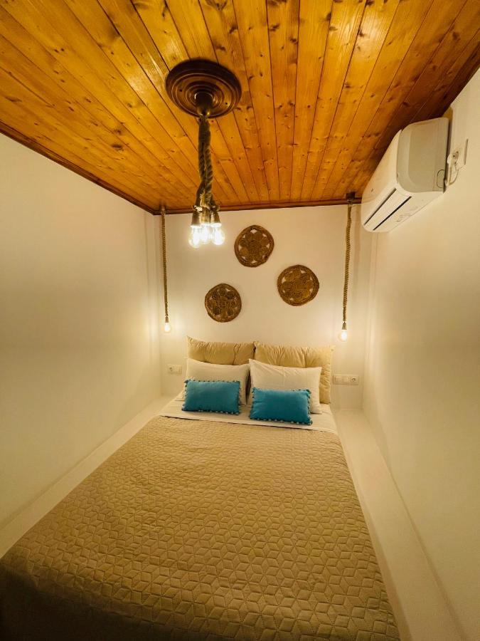 Erginas Boat House Apartamento Plaka  Exterior foto